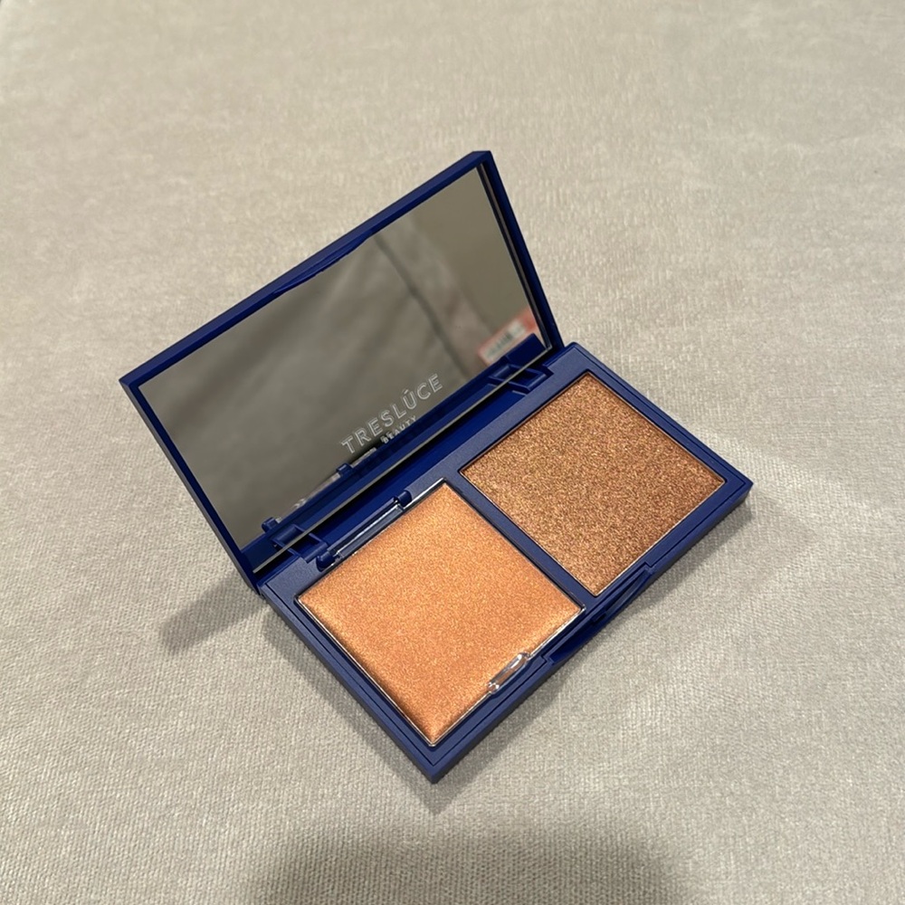 Tresluce Duo highlighter brand NEW
